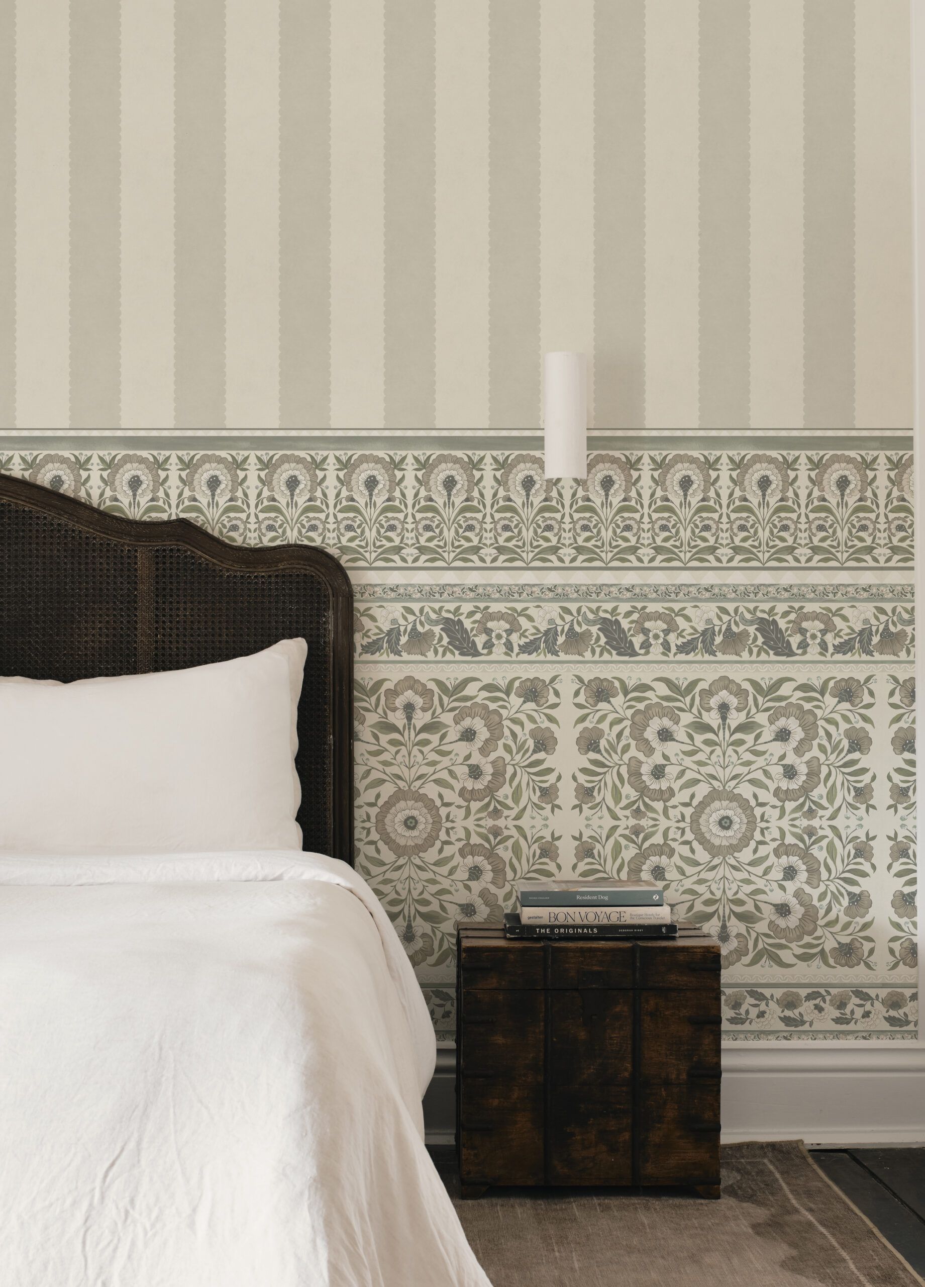 Pietra Mural in linen in a country home