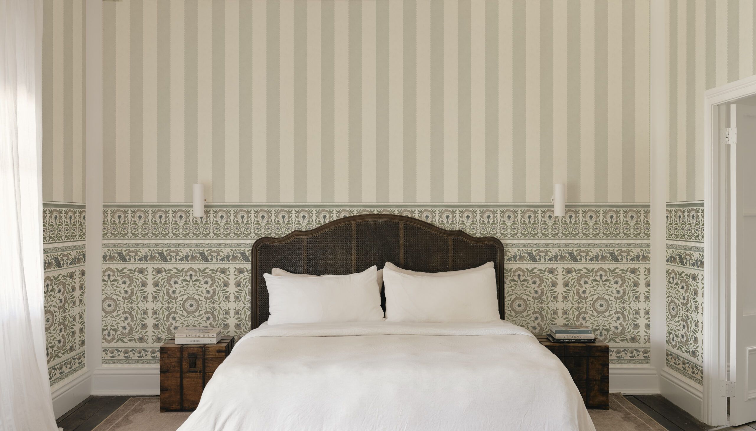 Pietra Mural in linen in a country home